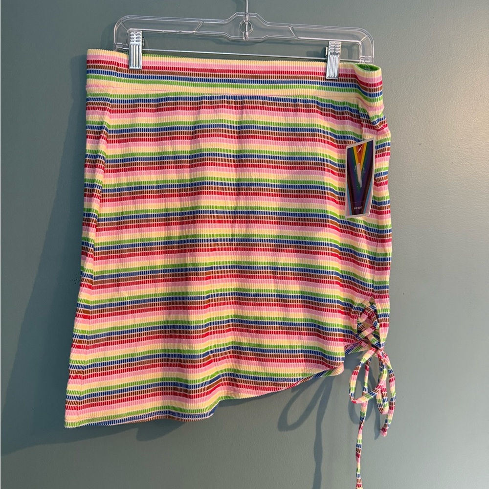 NWT women’s size large PRIDE skirt